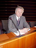 Jaroslav Zvěřina v poslanecké lavici EP v Bruselu | Jaroslav Zvěřina
