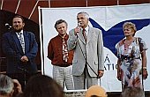 Volební mítink, Žižkovo náměstí v Táboře, Zleva: Pavel Eybert, Jaroslav Zvěřina, Václav Klaus a Dáša Karlovská, rok 1998 | Jaroslav Zvěřina